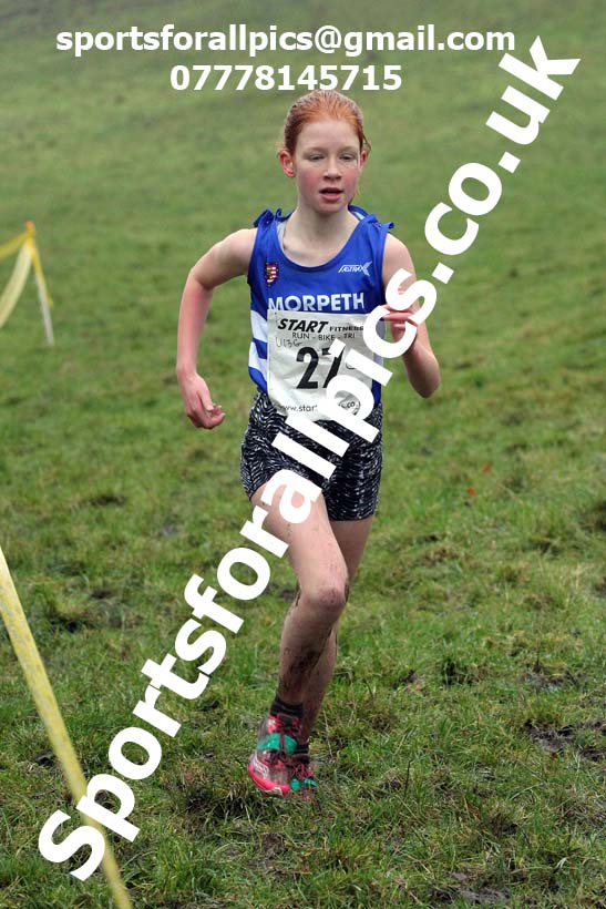 Girls under-13s, NECAA Junior Cross Country Relays, Thornley Farm, Peterlee, Saturday, December 12th. Photo: David T. Hewitson/Sports for All Pics